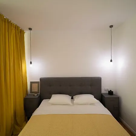 Tower View Apartment Bucharest